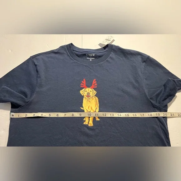 NEW J Crew Christmas T-Shirt Sz Medium Navy Golden Retriever Antlers Graphic Tee - Picture 3 of 12